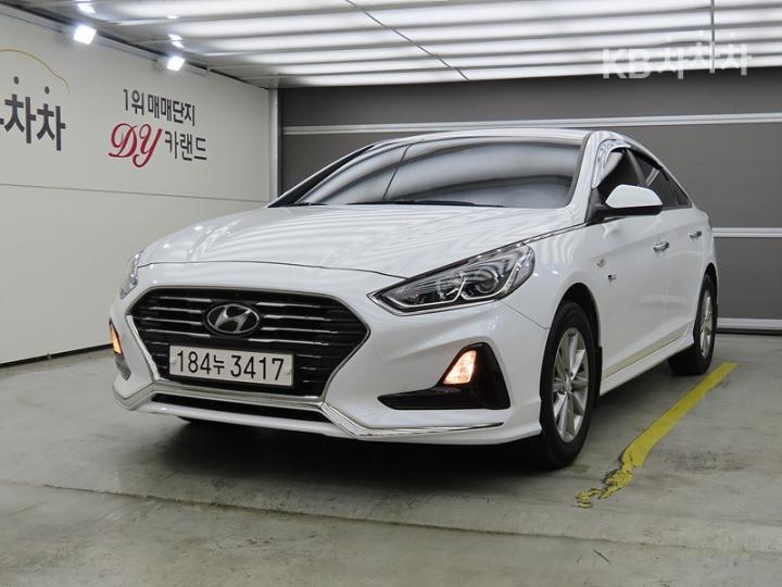 Hyundai Sonata 2.0 LPi 렌터카 — foto 1