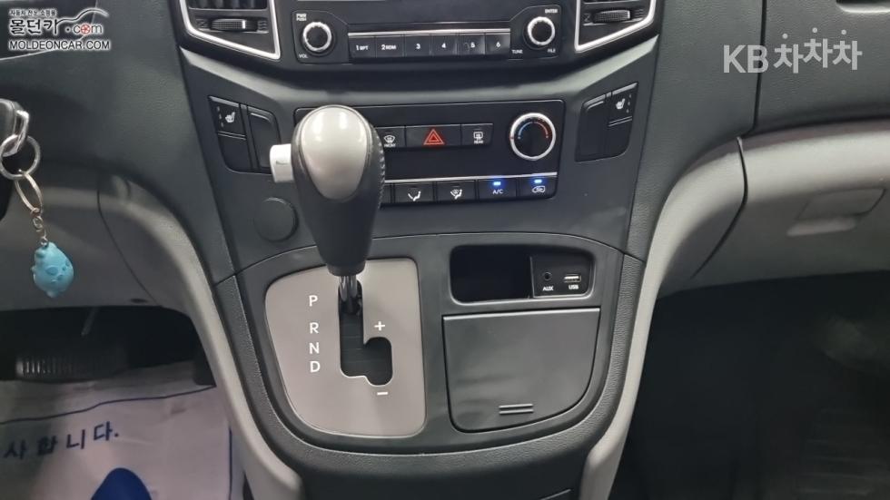Hyundai Starex — miniaturë 12