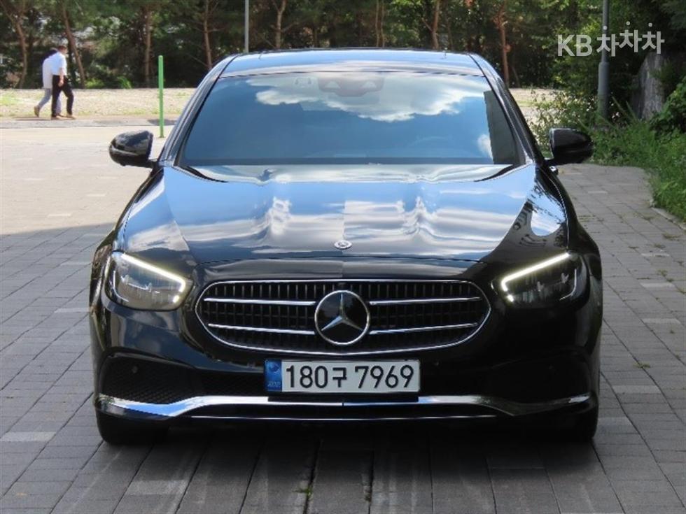 مرسيدس E-Class