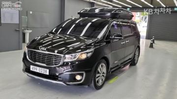 Kia Carnival 9인승 2.2 디젤 — foto 1