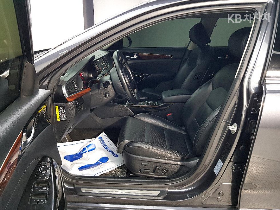 Kia K7 — miniaturë 8