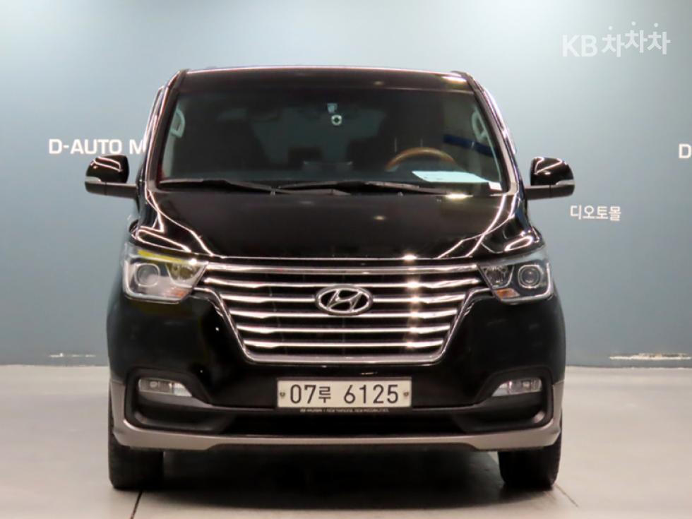 Hyundai Starex — miniaturë 2