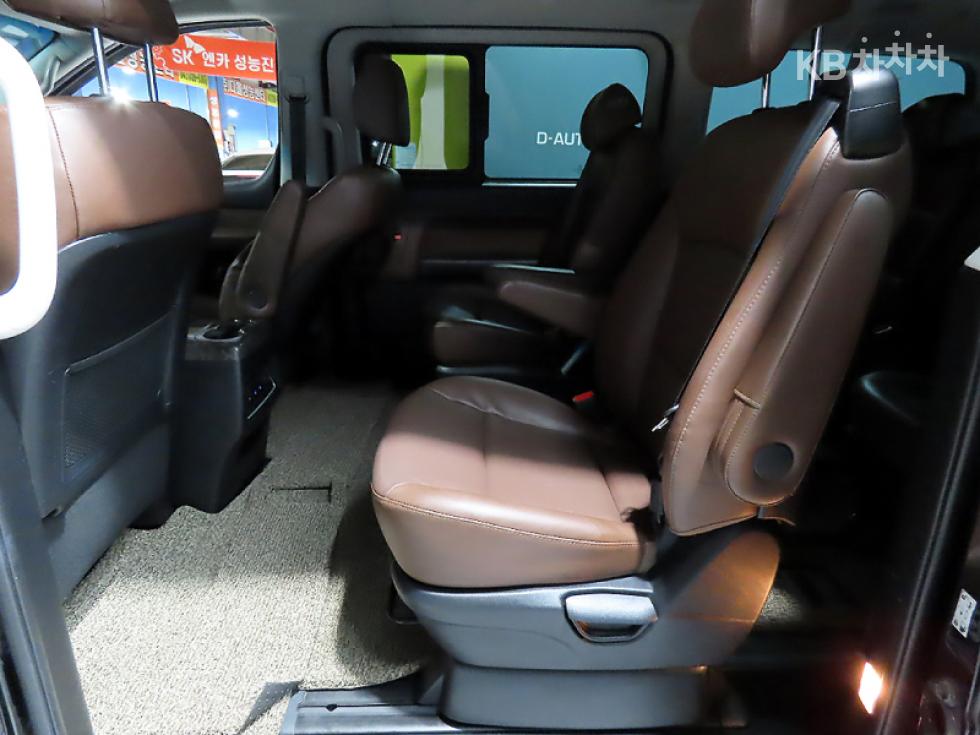 Hyundai Starex — miniaturë 7
