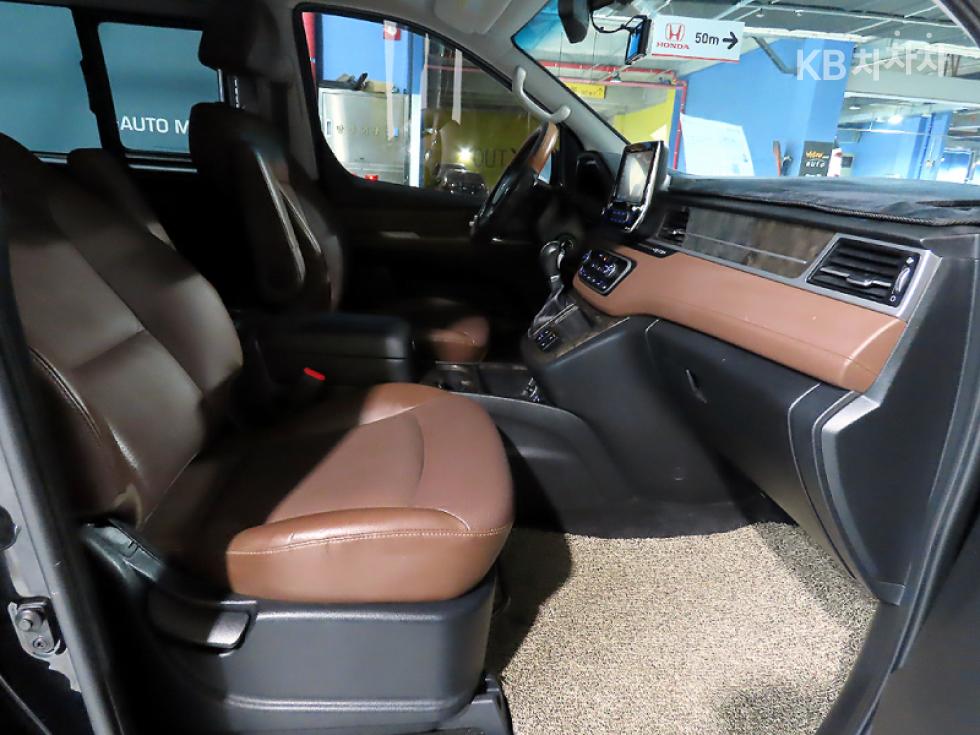 Hyundai Starex — miniaturë 8