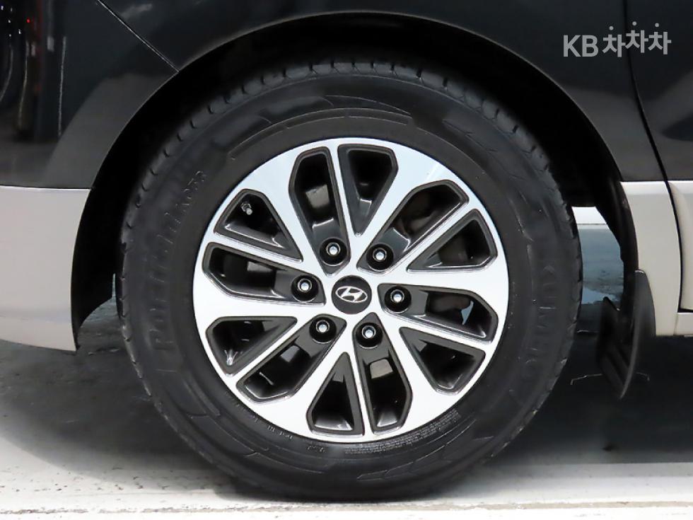 Hyundai Starex — miniaturë 20