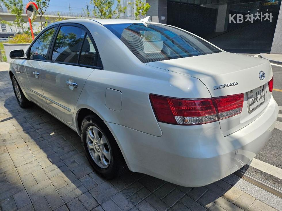 Hyundai Sonata — miniaturë 17