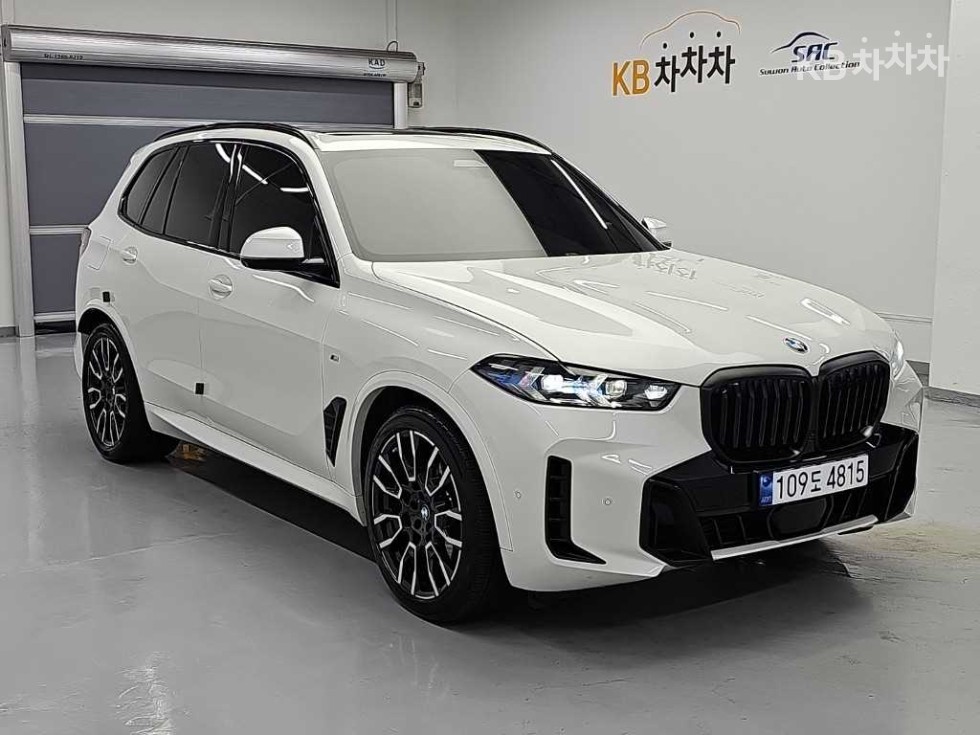 BMW X5 — miniaturë 4