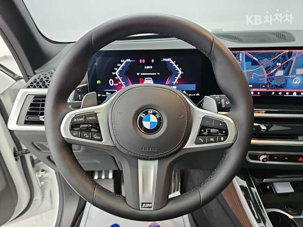 BMW X5 — miniaturë 9