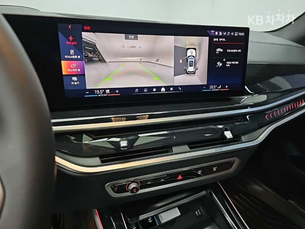 BMW X5 — miniaturë 10