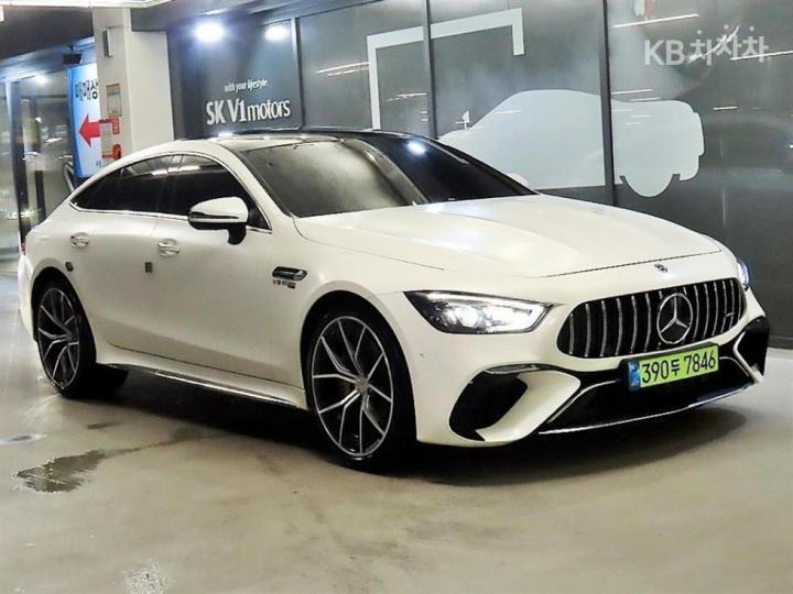 Mercedes-Benz AMG GT 4door 63 s 4matic+ — foto 1