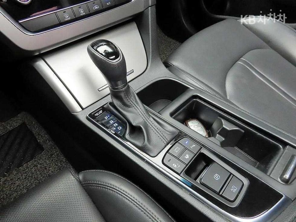 Hyundai Sonata — miniaturë 13