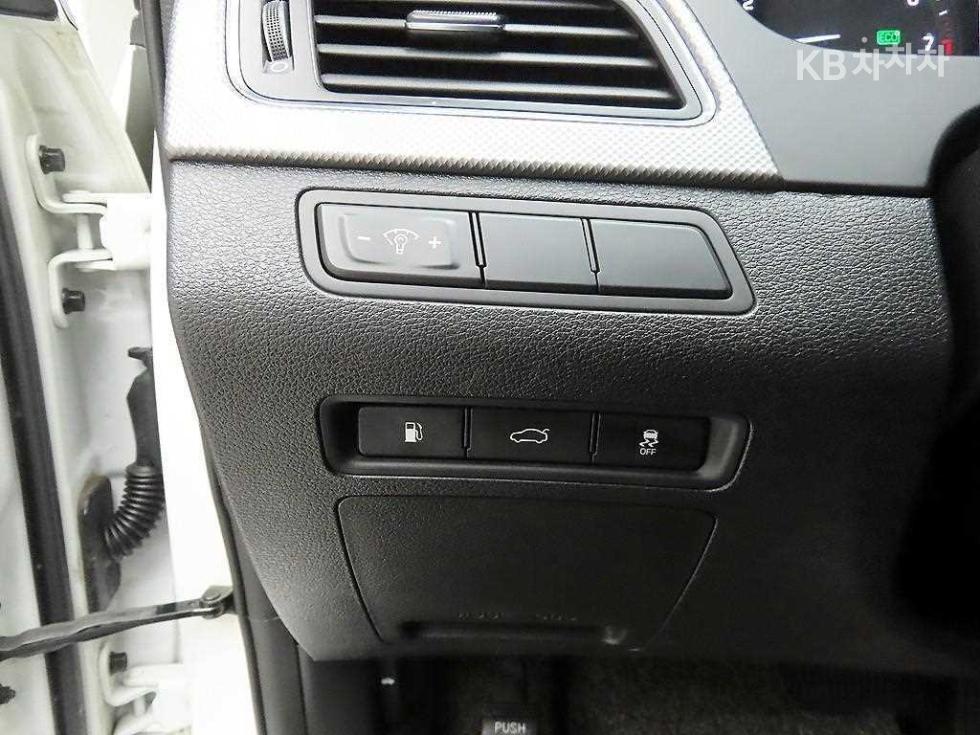 Hyundai Sonata — miniaturë 16