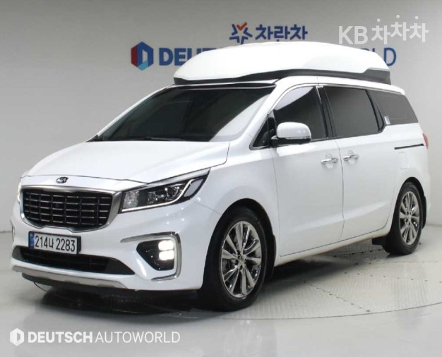 Kia Carnival — miniaturë 2