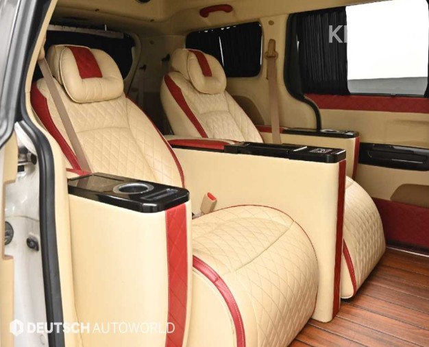Kia Carnival — miniaturë 9