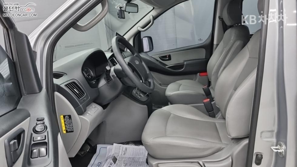 Hyundai Starex — miniaturë 9