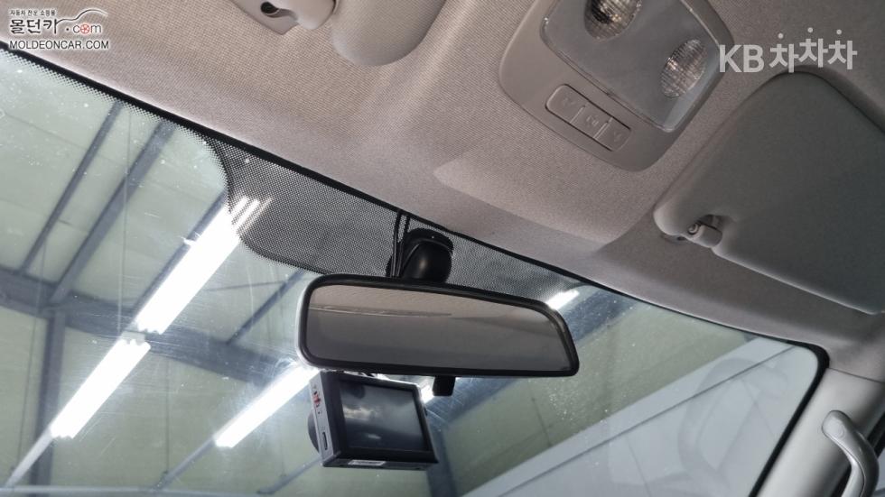 Hyundai Starex — miniaturë 15