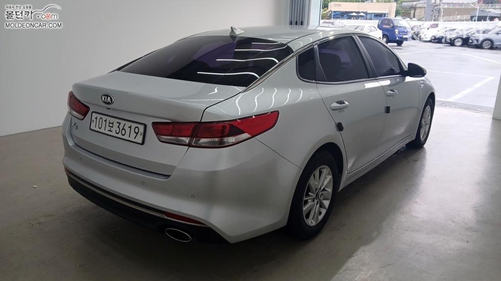 Kia K5 — miniaturë 2