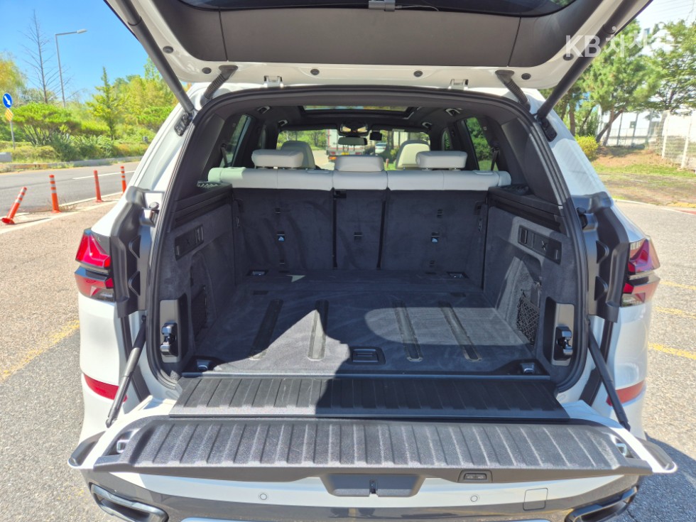 BMW X5 — miniaturë 9