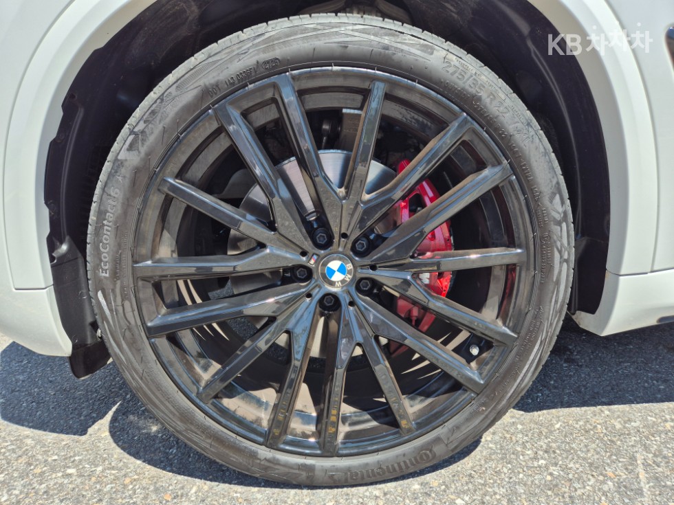 BMW X5 — miniaturë 7