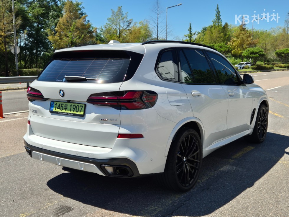 BMW X5 — miniaturë 4