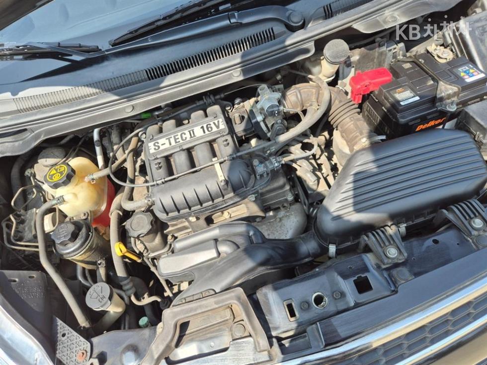 Chevrolet Spark — miniaturë 6