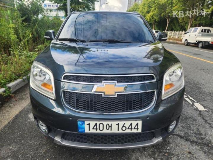 Chevrolet Orlando LPG LT 세이프티 — foto 1