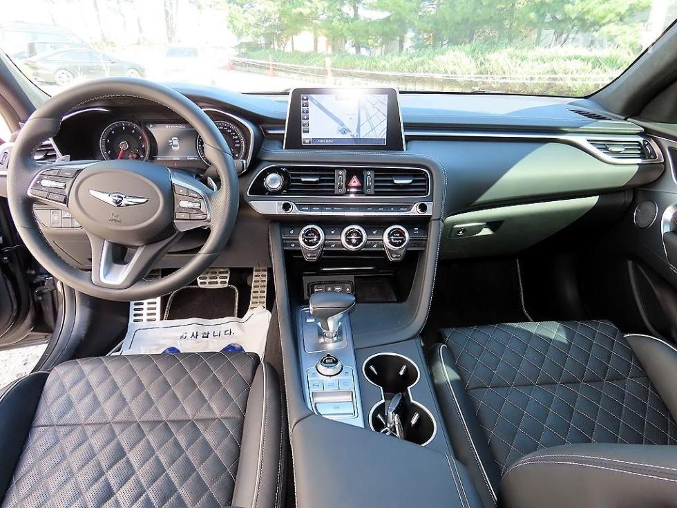 Genesis G70 — miniaturë 7