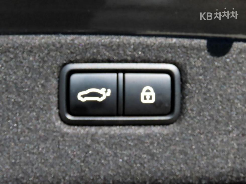 Genesis G70 — miniaturë 18