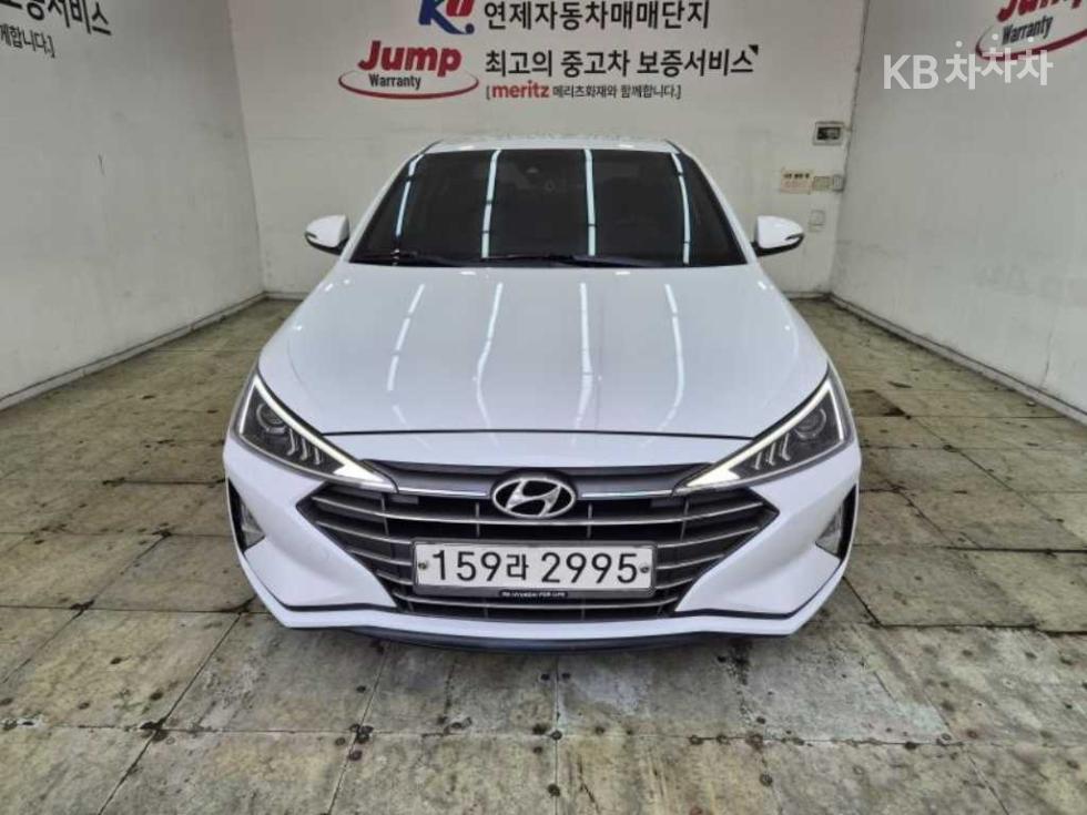 Hyundai Avante — miniaturë 2