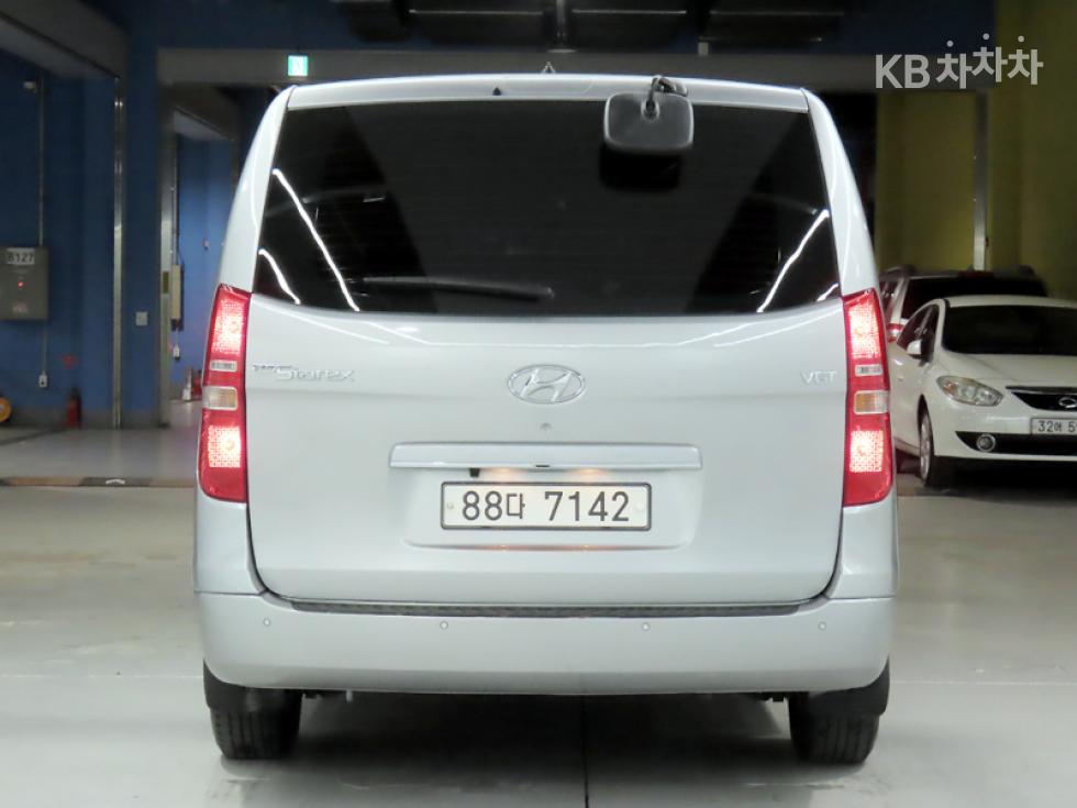 Hyundai Starex — miniaturë 3