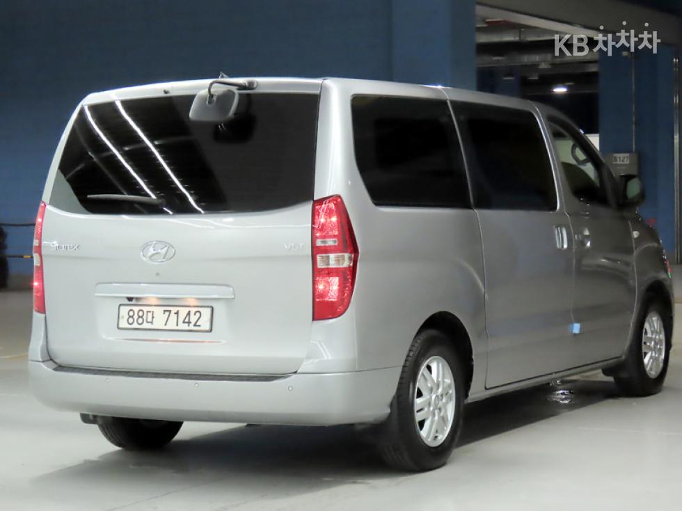 Hyundai Starex — miniaturë 4