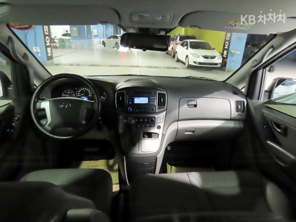Hyundai Starex — miniaturë 5