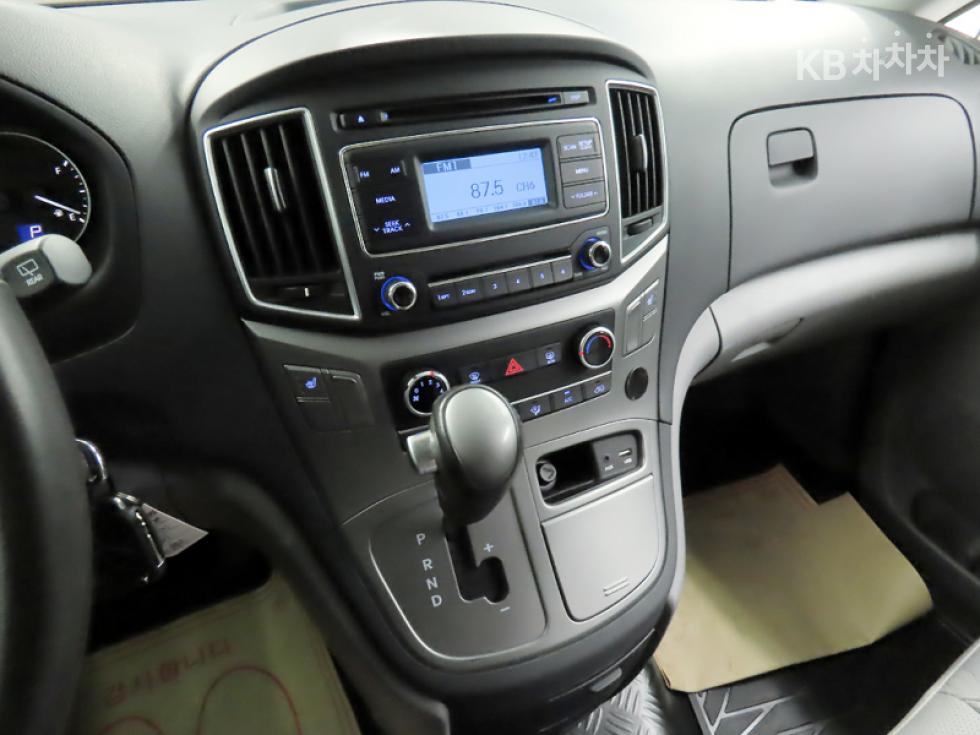 Hyundai Starex — miniaturë 10