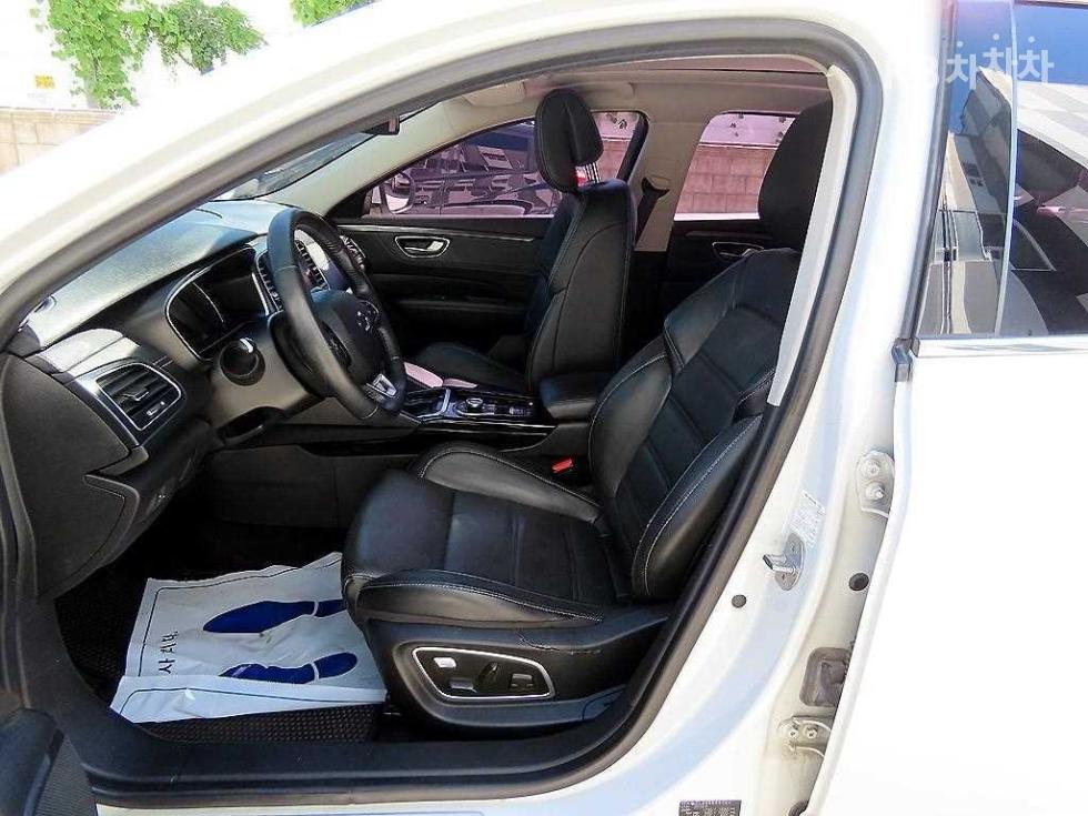 Renault SM6 — miniaturë 5