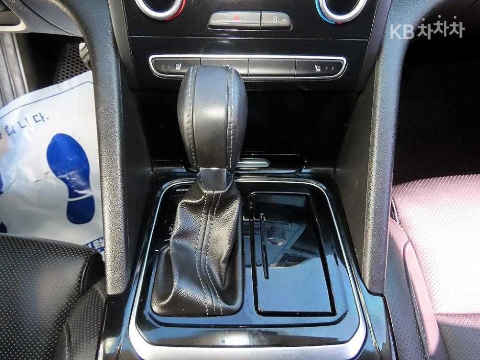 Renault SM6 — miniaturë 10