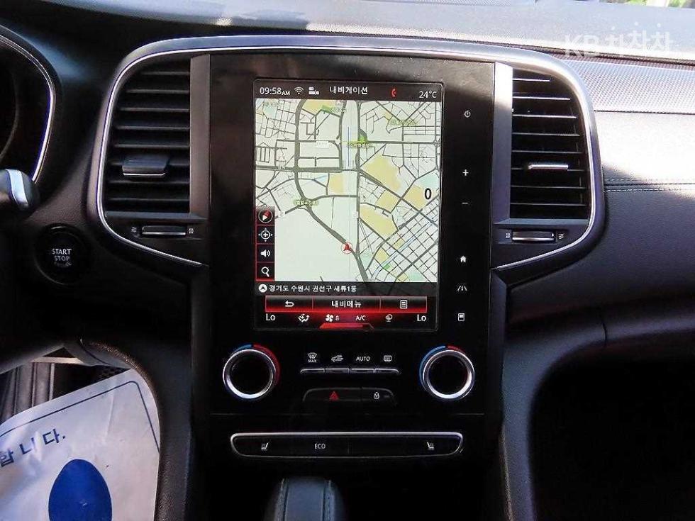 Renault SM6 — miniaturë 12