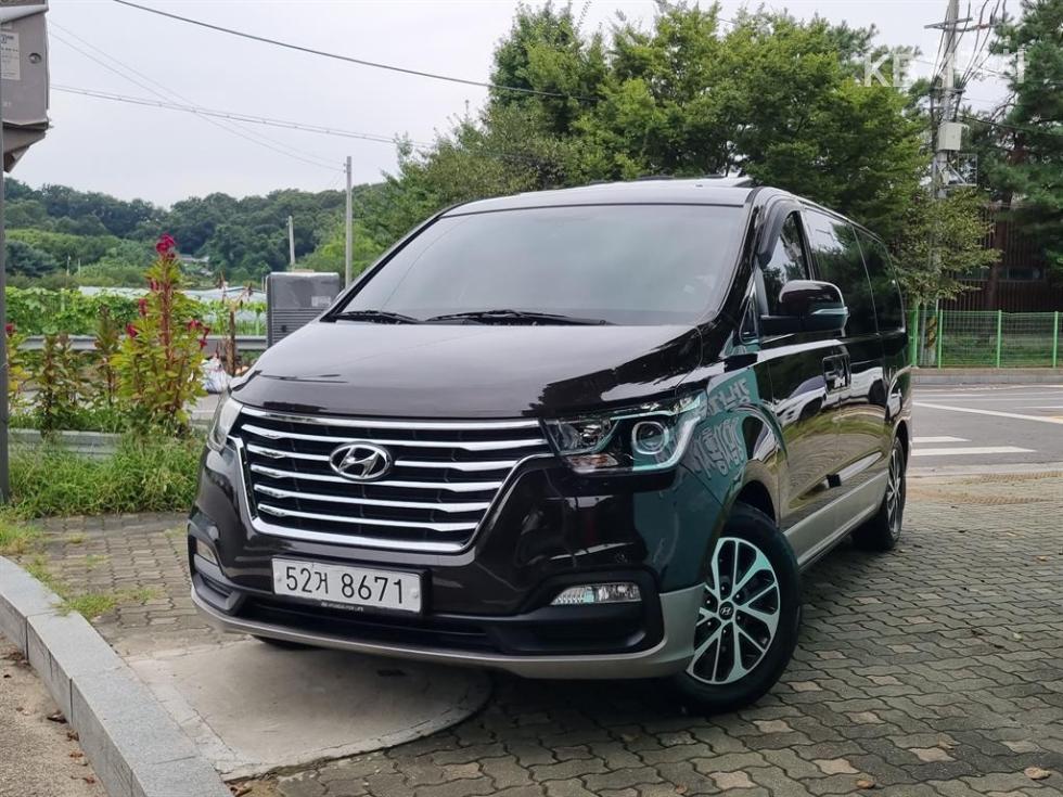 Hyundai Grand Starex