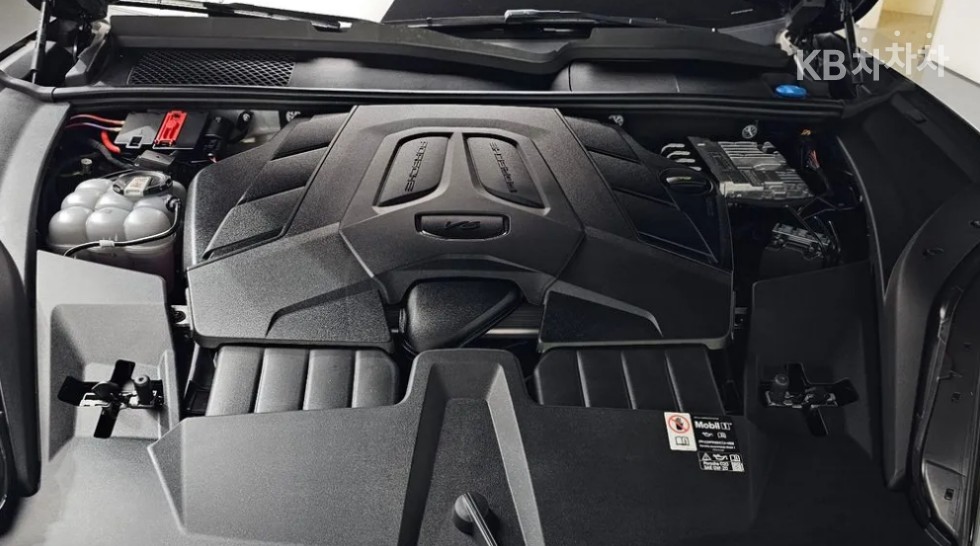 Porsche Cayenne — miniaturë 6