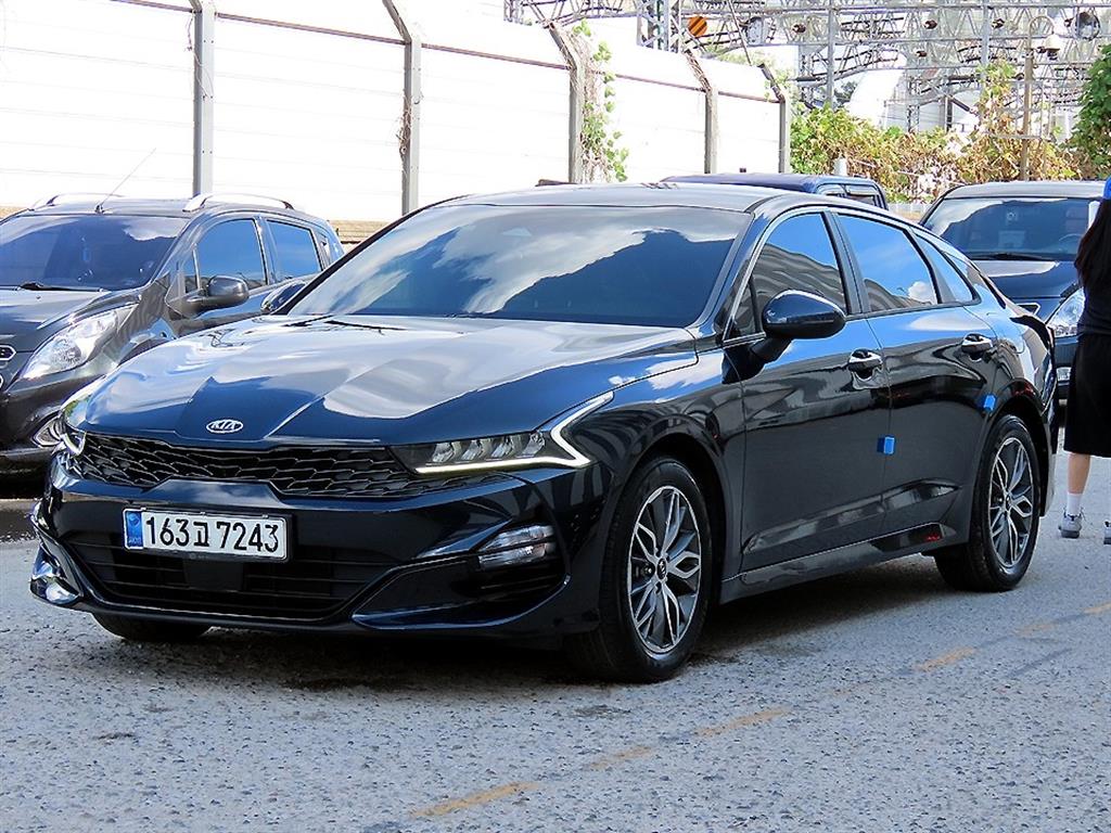 Kia K5 — miniaturë 2