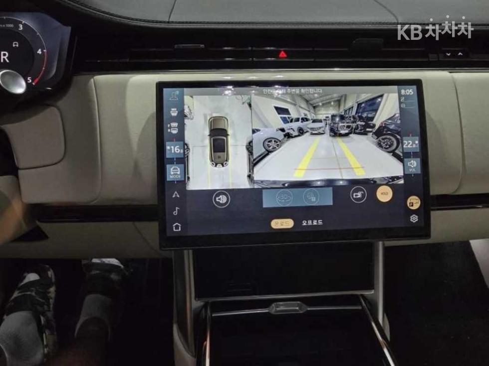 Land Rover Range Rover — miniaturë 11