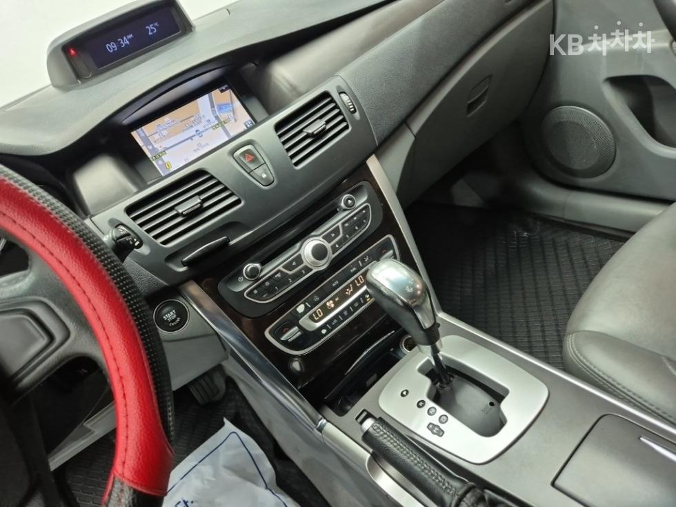 Renault SM5 — miniaturë 10