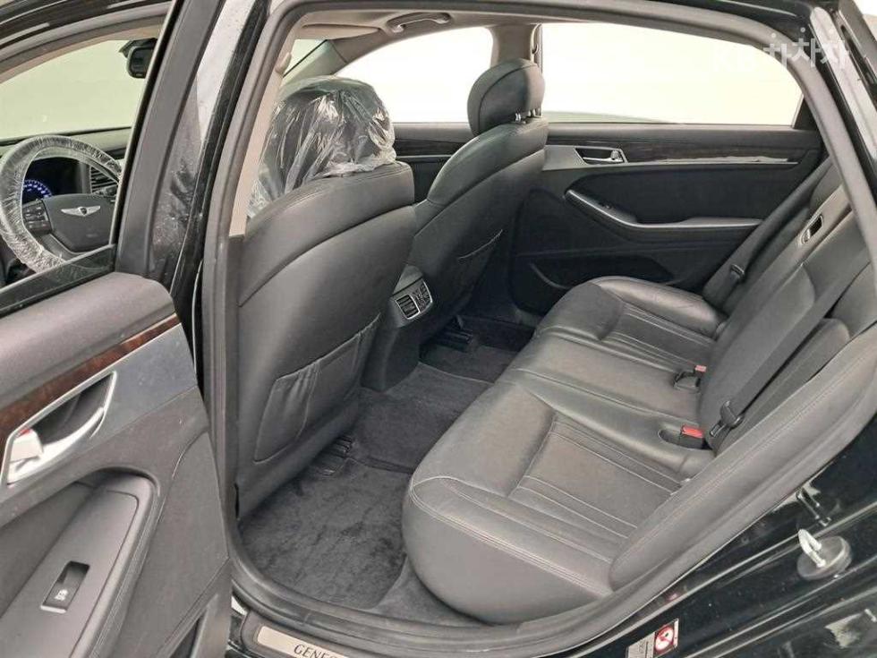 Hyundai Genesis — miniaturë 12