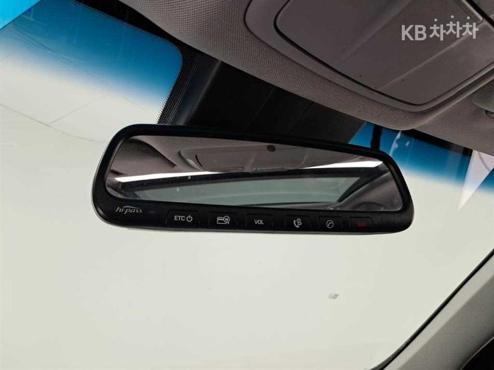 Hyundai Genesis — miniaturë 15