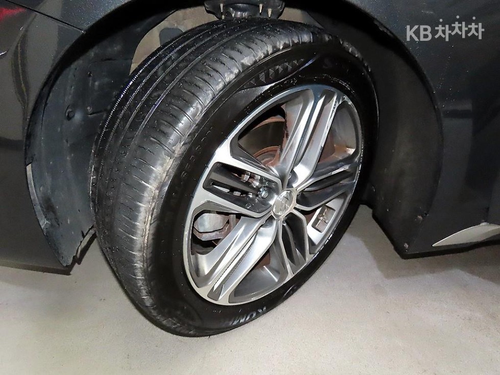 Hyundai Grandeur — miniaturë 20