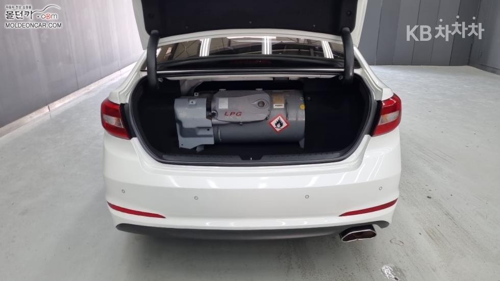 Hyundai Sonata — miniaturë 18