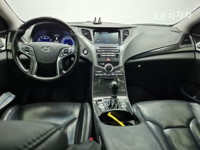 Hyundai Grandeur — miniaturë 7