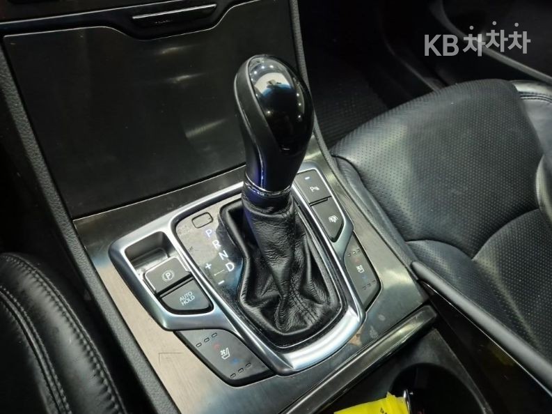 Hyundai Grandeur — miniaturë 8