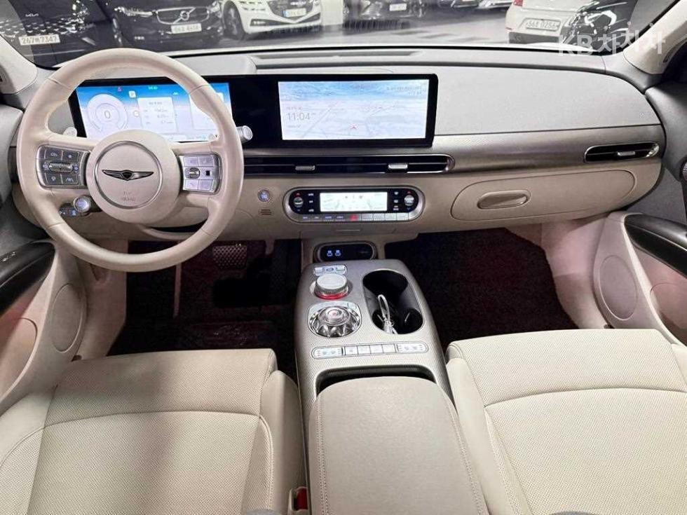 Genesis GV60