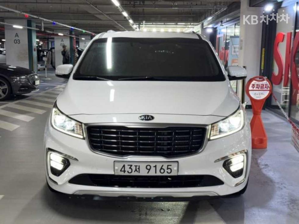 Kia Carnival PRESTIGE — фото 1