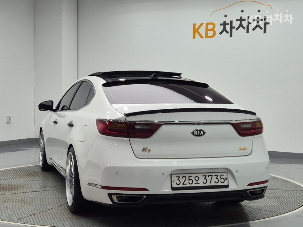 Kia K7 — miniaturë 2